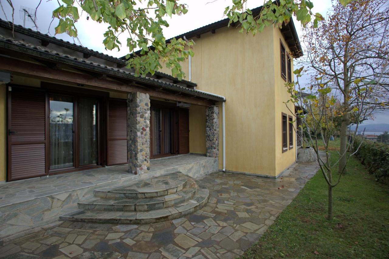 הוילה יואנינה Wood And Stone מראה חיצוני תמונה
